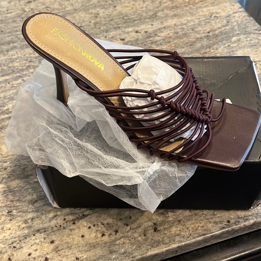 FASHION NOVA - brand new in the box. NEVER WORN. Chocolate 3.75 inch heels.